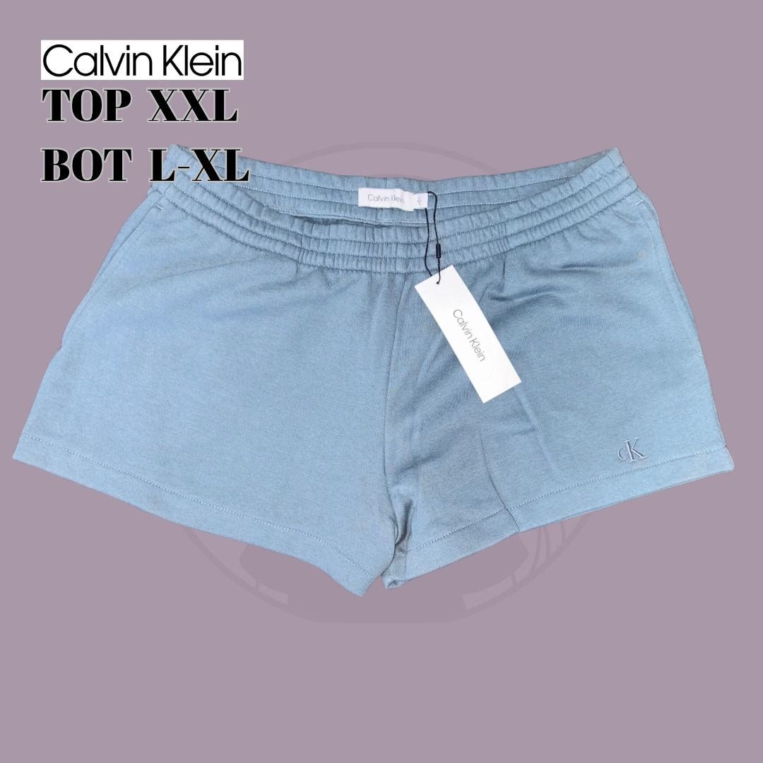 CALVIN KLEIN Activewear Set (Category: Activewear) located in Cavite. Submitted by cchilinnstuffs (Listing ID 1466032328, Image 2). Description: ~ BRAND NEW ~ BOUGHT fr Canada.