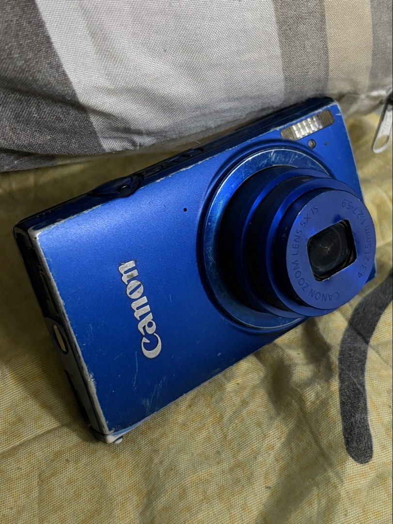 DIGICAM CANON IXY 420F ( TOUCHSCREEN ) (Category: Cameras) located in Manila. Submitted by saudade.finds (Listing ID 1466043897, Image 1). Description: + crowds fave due to touchscreen feature :D , , ps : would keep as personal cam if hindi mabenta :—) sample pics & the situation of the cam : https://drive.google.com/drive/folders/1HTWnRa3VW8iVl-5PgUxm9hXrW61ArLPe inclusion : - battery - camera - charger issue : - sometimes it can’t touch the scr