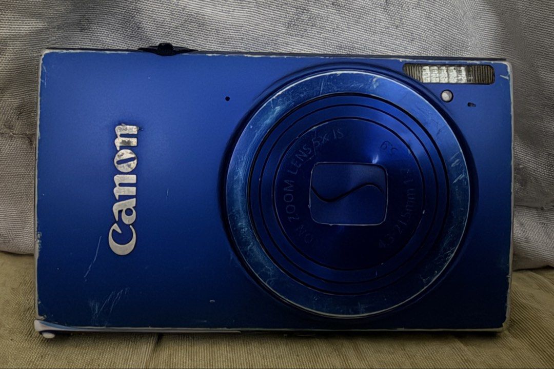 DIGICAM CANON IXY 420F ( TOUCHSCREEN ) (Category: Cameras) located in Manila. Submitted by saudade.finds (Listing ID 1466043897, Image 2). Description: + crowds fave due to touchscreen feature :D , , ps : would keep as personal cam if hindi mabenta :—) sample pics & the situation of the cam : https://drive.google.com/drive/folders/1HTWnRa3VW8iVl-5PgUxm9hXrW61ArLPe inclusion : - battery - camera - charger issue : - sometimes it can’t touch the scr