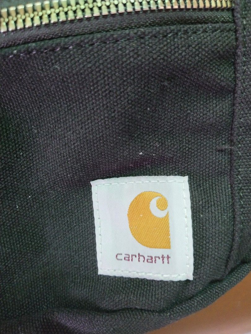 Carhartt belt bag (Category: Belt bags, Clutches and Pouches) located in Rizal. Submitted by ilgsp (Listing ID 1465967207, Image 2). Description: preloved Carhartt like new condition not sure if authentic.