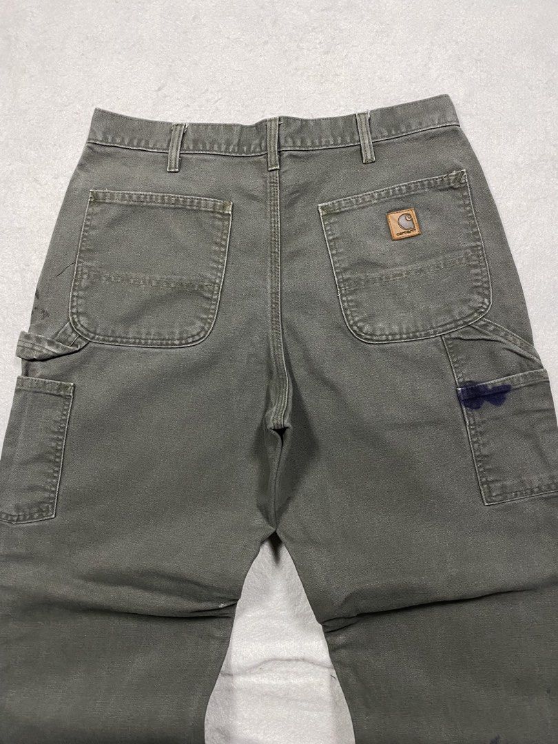 Carhartt carpenter B11 MOS Dungaree fit (Category: Activewear) located in Dasmarinas. Submitted by ridgeridethrift (Listing ID 1466117136, Image 2). Description: Waist 34 Thigh 12 Length 42.5 Hem 9.5 Condition very good , color rate : 9up/10 Issue: paint stain , stain minor scratches .
