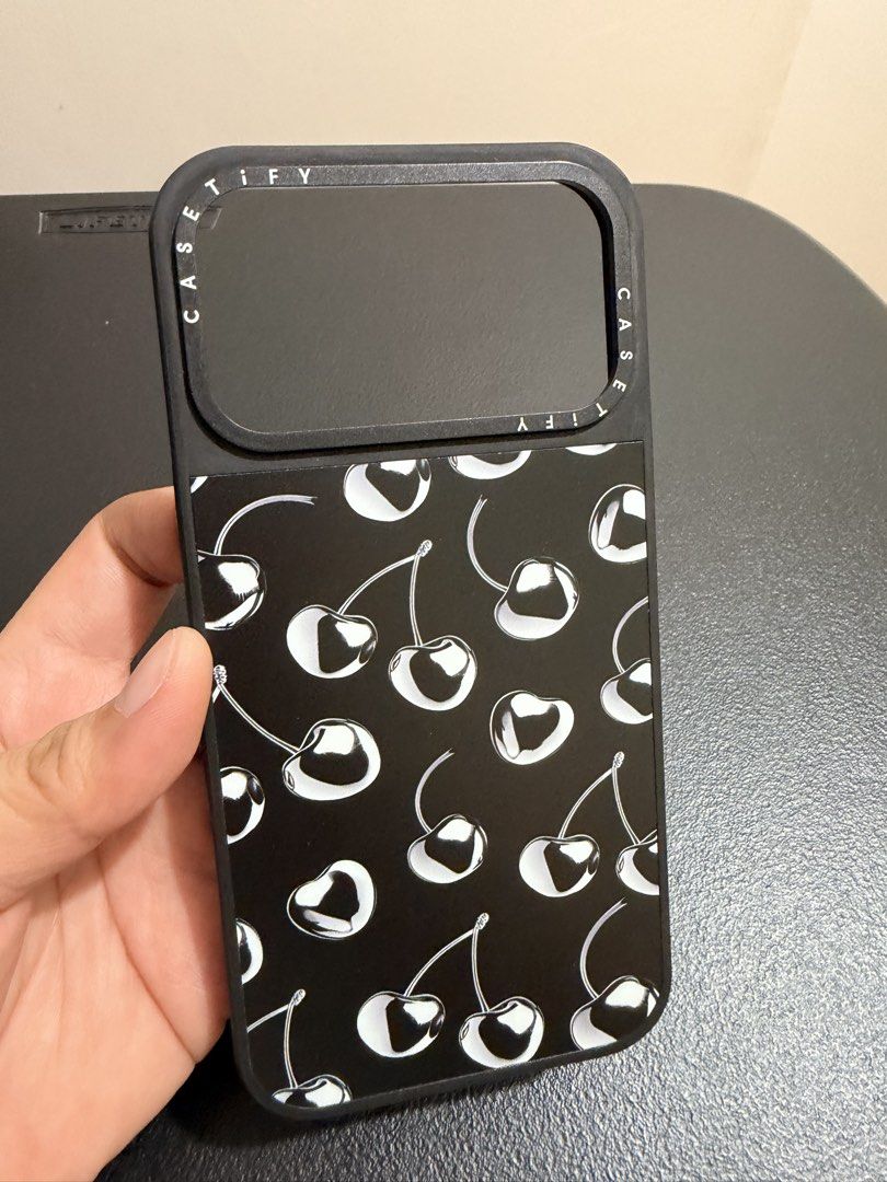 Casetify case (not original) for iphone 17 Pro Max (Category: Cases & Sleeves) located in Makati City. Submitted by shatey (Listing ID 1466096092, Image 2). Description: Slightly used Bought last May 2026 Location: Bacoor, Cavite (delivery via Grab or Lalamove, booking c/o buyer) Meet up is okay if within Makati -One Ayala/Glorietta/Greenbelt .