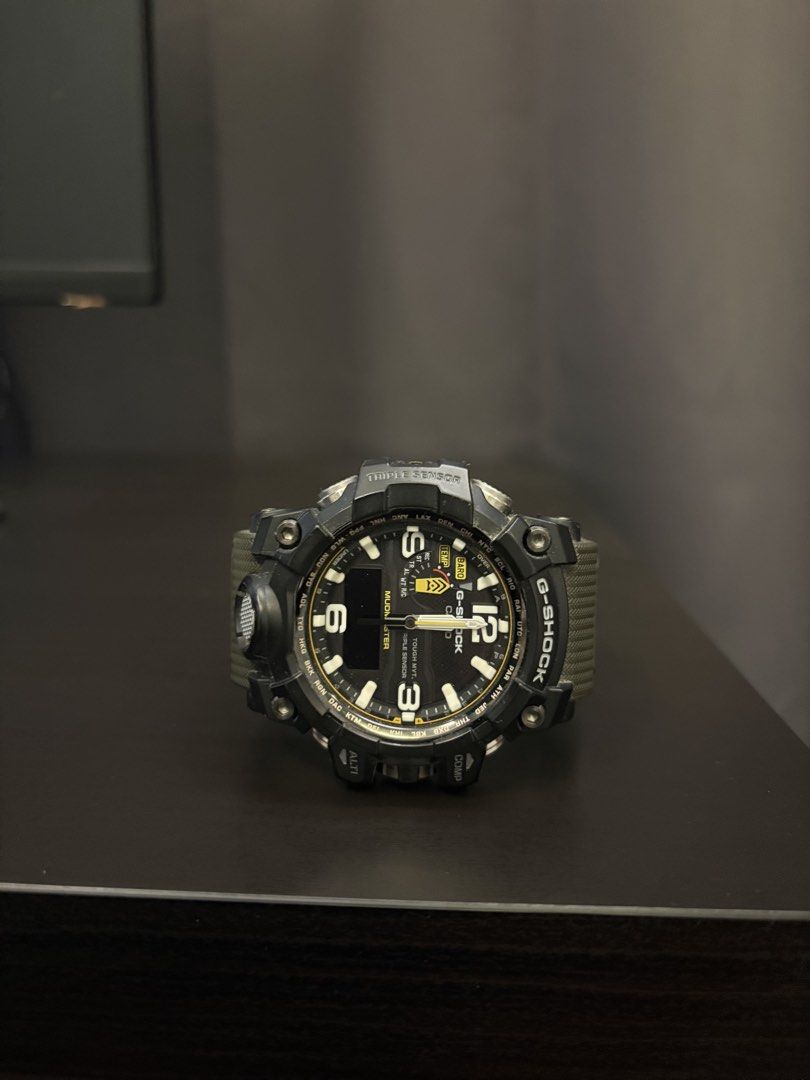 Casio G-Shock Mudmaster GWG-1000 (Category: Men's Watches) located in Paranaque City. Submitted by max_bully014 (Listing ID 1466007760, Image 1). Description: - Model: Casio G-Shock Mudmaster - Color: Olive green strap with stainless steel case back - Power: Tough Solar power (no battery changes needed) - Sensors: Triple Sensor technology (compass, altimeter, barometer, temperature) - Display: Analog-digital with clear 12, 3, 6, 9 markers - Condi