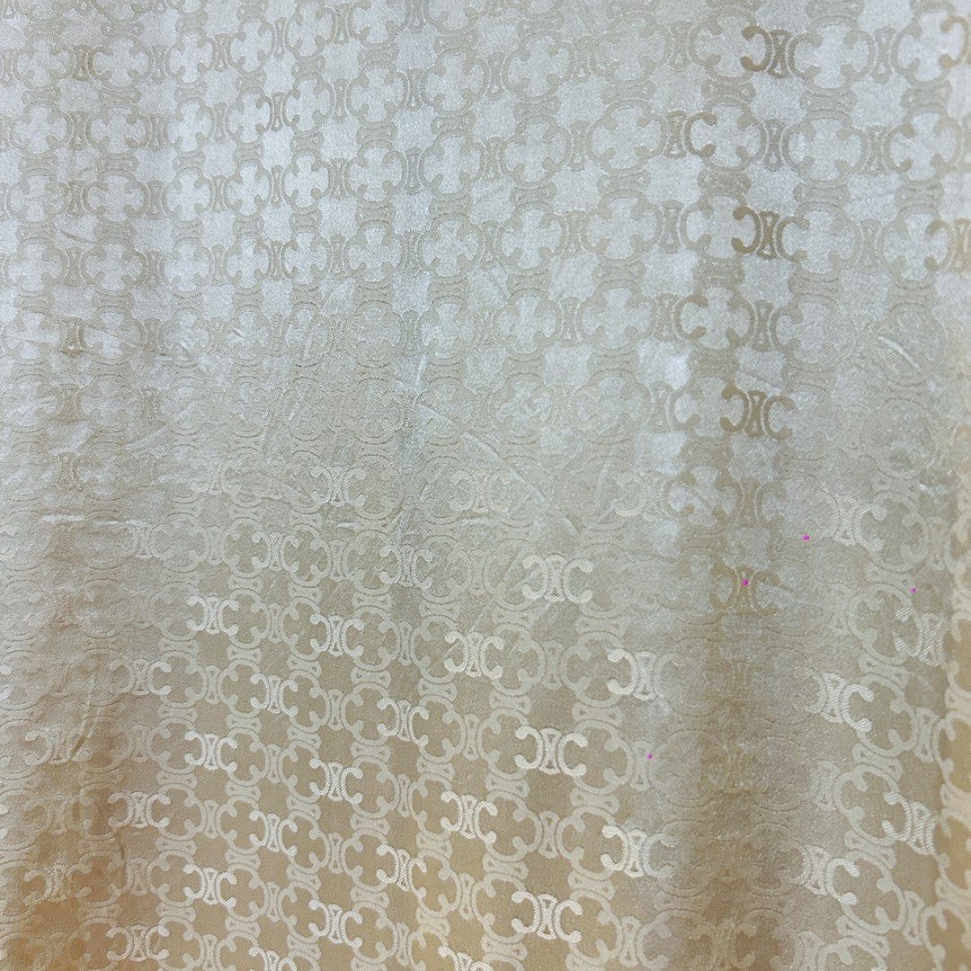 Celine silk top (Category: Luxury Apparel) located in Baguio. Submitted by kckc_luxury (Listing ID 1466083341, Image 2). Description: 🌸 TINY PINK SPOTS ARE LENS DAMAGE, NOT CLOTH STAINS ————————— ❗️KINDLY READ BEFORE MAKING AN OFFER❗️ LISTING DETAILS size:M width x length (inches):22x22 condition: EXCELLENT --- MOP: Gcash / BPI MOD: J&T / JRS LOCATION: Baguio City --- NOTE: • Manage your expectations • Photos did not go under any edit but colors