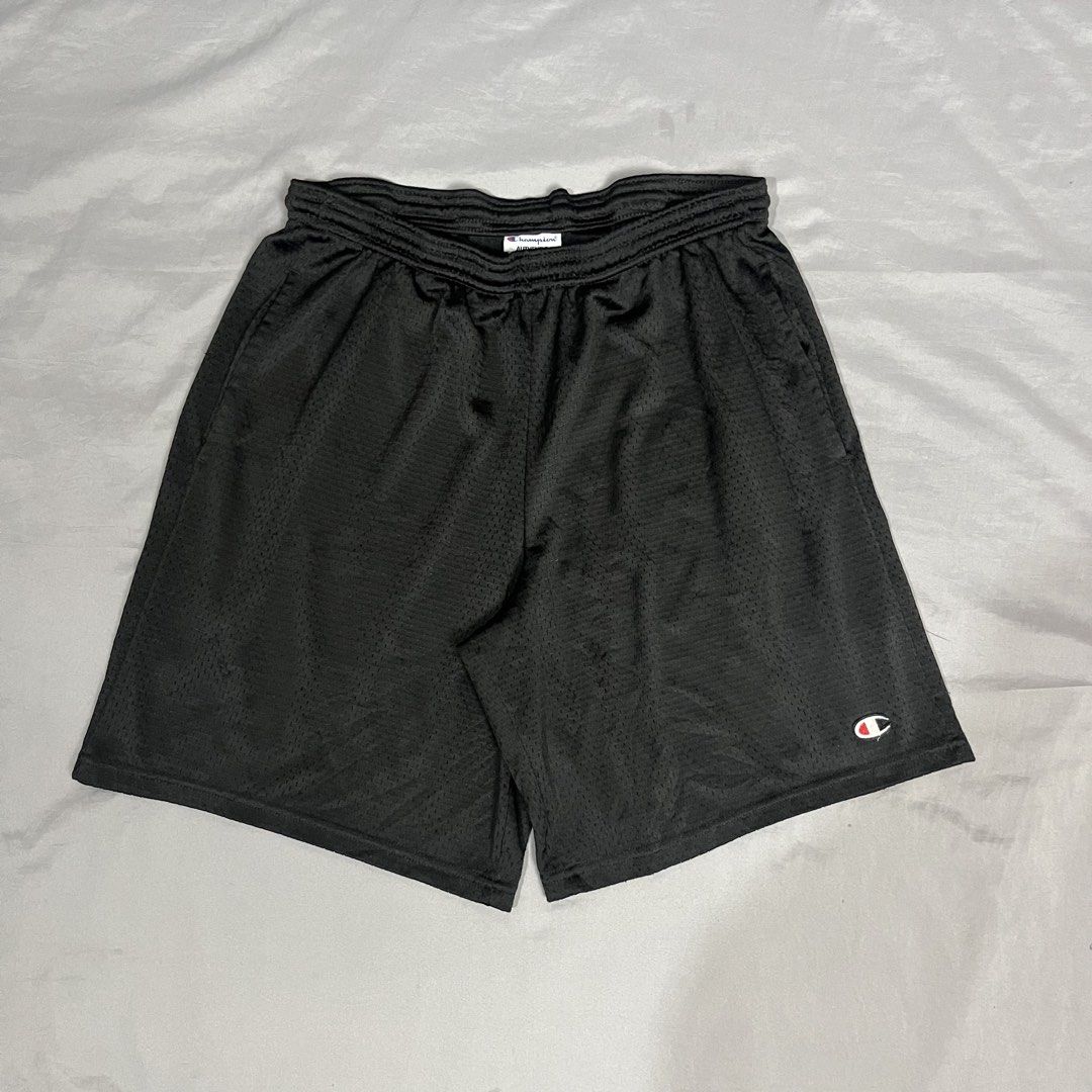 Champion Authentic Men’s Athletic Shorts Drawstring Elastic Waist Black Size Medium (Category: Shorts) located in Butuan. Submitted by maluthrift (Listing ID 1466094931, Image 1). Description: Champion Authentic Men’s Athletic Shorts Drawstring Elastic Waist Black Size Medium 📏 FLAT LAY MEASUREMENTS •Size on Tag: Medium •Width/Waist: 30”-40” (Free Size) •Length (Top to Bottom): 17.5” •Inseam: 8” •Front Rise: 12” •Opening: 12.5 ✨ FEATURES & DETAI
