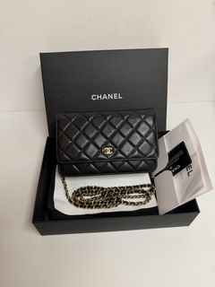 （分類：）位於 。 由 luxurybag_station 提交（商品編號 1466100969，圖片 1）。簡介： 。