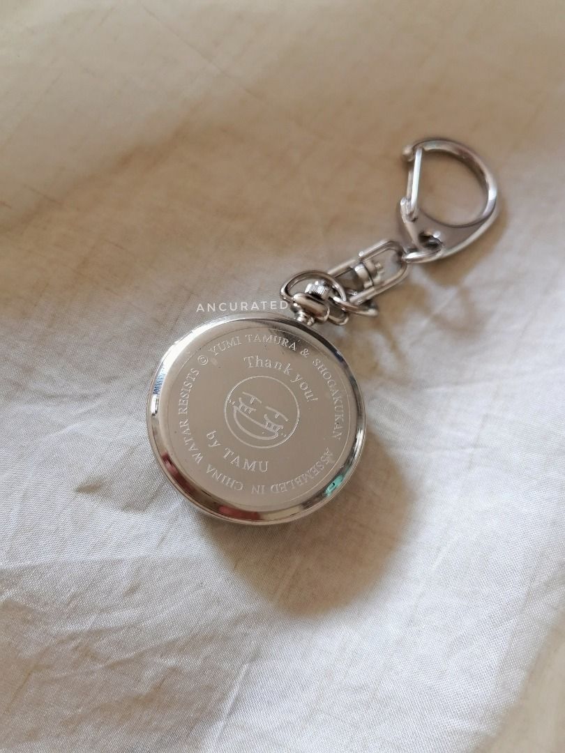 Chicago ( Betsucomi Keychain pocket watch ) (Category: Vintage Collectibles) located in Escalante. Submitted by byenna (Listing ID 1466059024, Image 2). Description: Rare vintage manga furoku / magazine prize from Japan! 🤎 ⌛ Betsucomi Magazine | Chicago by Yumi Tamura (2000) ✨ Features & Condition: - Quartz movement - working smoothly! (Video available upon request) - Back engraving features official copyright & a cute "Thank you! by TAMU" autho