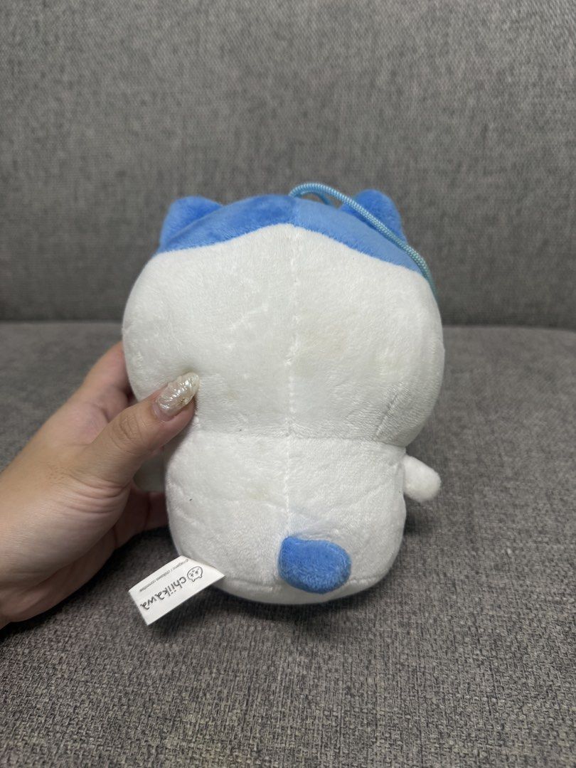 Chiikawa Hachiware medium plush 20cm. (Category: Plushies & Soft Toys) located in Manila. Submitted by bcbg3217 (Listing ID 1466065849, Image 2). Description: ‼️PLEASE READ BEFORE BUYING‼️ Like new condition,needs wash lang Chiikawa merch 20cm. plush with string Authenticity NOT guaranteed No other inclusions Actual photos are posted No other issues or flaws unless stated Please check the photos thoroughly before placing an order JnT regular or L