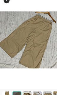 (Category: ) located in . Submitted by tavias.shop (Listing ID 1466053998, Image 1). Description: .