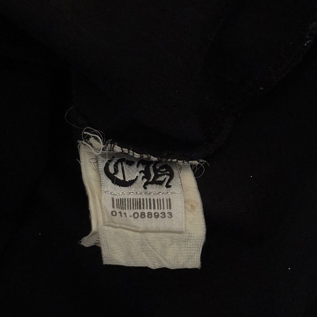 CHROME HEARTS (Category: Formal Shirts) located in Manila. Submitted by santino11111 (Listing ID 1466021640, Image 3). Description: .