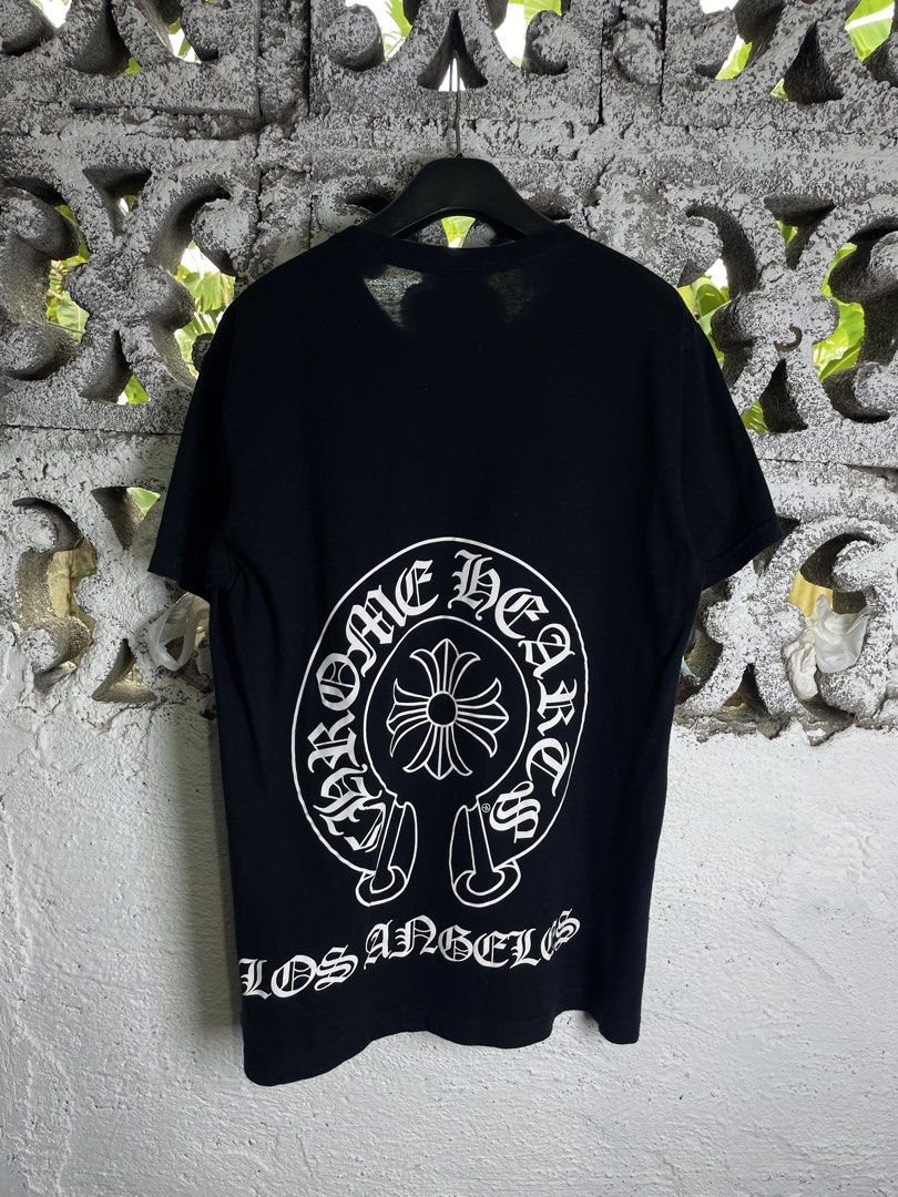 Chrome Hearts Los Angels (Category: Activewear) located in Naga. Submitted by black-market00 (Listing ID 1466059949, Image 1). Description: Size M Condition 9.5 Colorate 9.5 3 Pinhole Unnoticeble hairline.