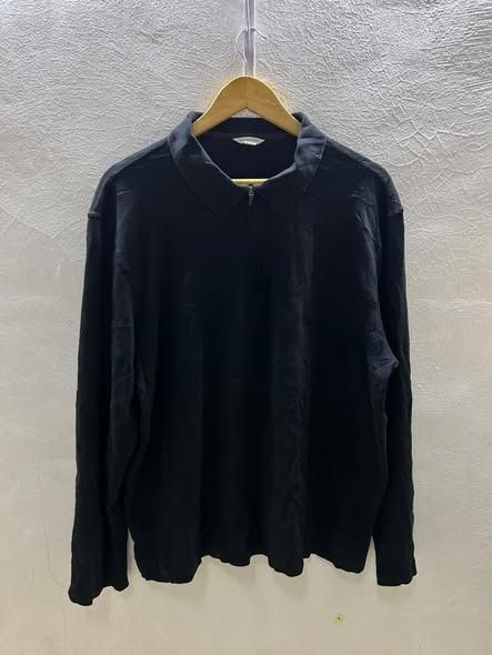 CK QZIP LONGSLEEVES (Category: Tshirts & Polo Shirts ) located in Caloocan City. Submitted by j3ngsanity (Listing ID 1466065137, Image 1). Description: NO ISSUE COLOR RATE : 9 25x26.