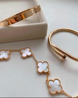 (Category: ) located in . Submitted by clazziejewelry (Listing ID 1466029524, Image 1). Description: .
