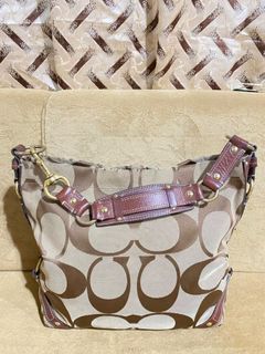 (Category: ) located in . Submitted by camillaolshoppe2 (Listing ID 1466030555, Image 1). Description: .
