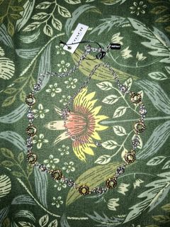 (Category: ) located in . Submitted by mialiurshop (Listing ID 1465991039, Image 1). Description: .