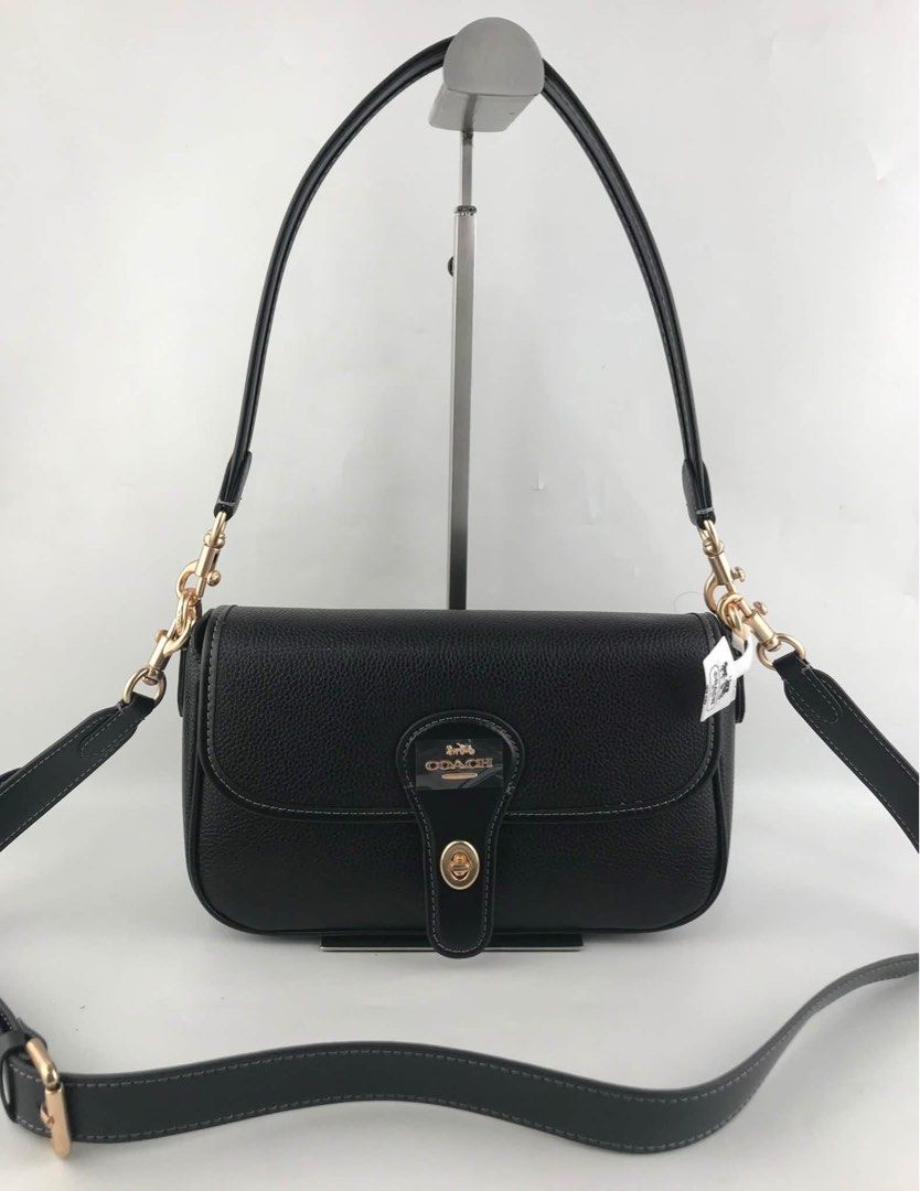 Coach Hadley Shoulder Bag (Category: Shoulder Bags) located in Binan City. Submitted by pinkykeenshop (Listing ID 1466087432, Image 1). Description: .