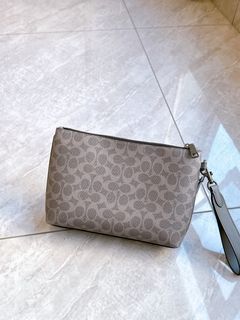 (Category: ) located in . Submitted by pshoppers. (Listing ID 1466056109, Image 1). Description: .