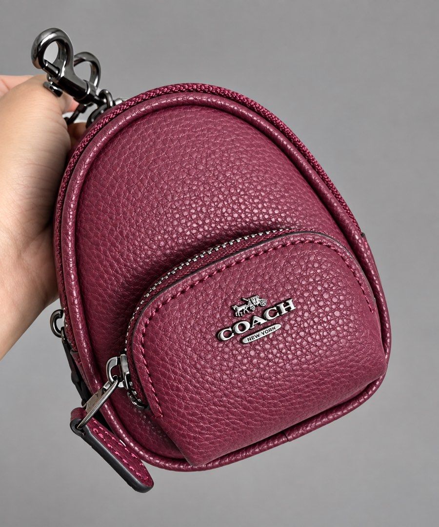Coach Mini Court Backpack Charm (Category: Wallets & Card holders) located in Binan City. Submitted by pinkykeenshop (Listing ID 1466103531, Image 1). Description: .