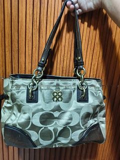 (Category: ) located in . Submitted by ajonlineshop.24 (Listing ID 1466045970, Image 1). Description: .