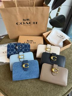 (Category: ) located in . Submitted by bagsboutiqueph (Listing ID 1465992337, Image 1). Description: .