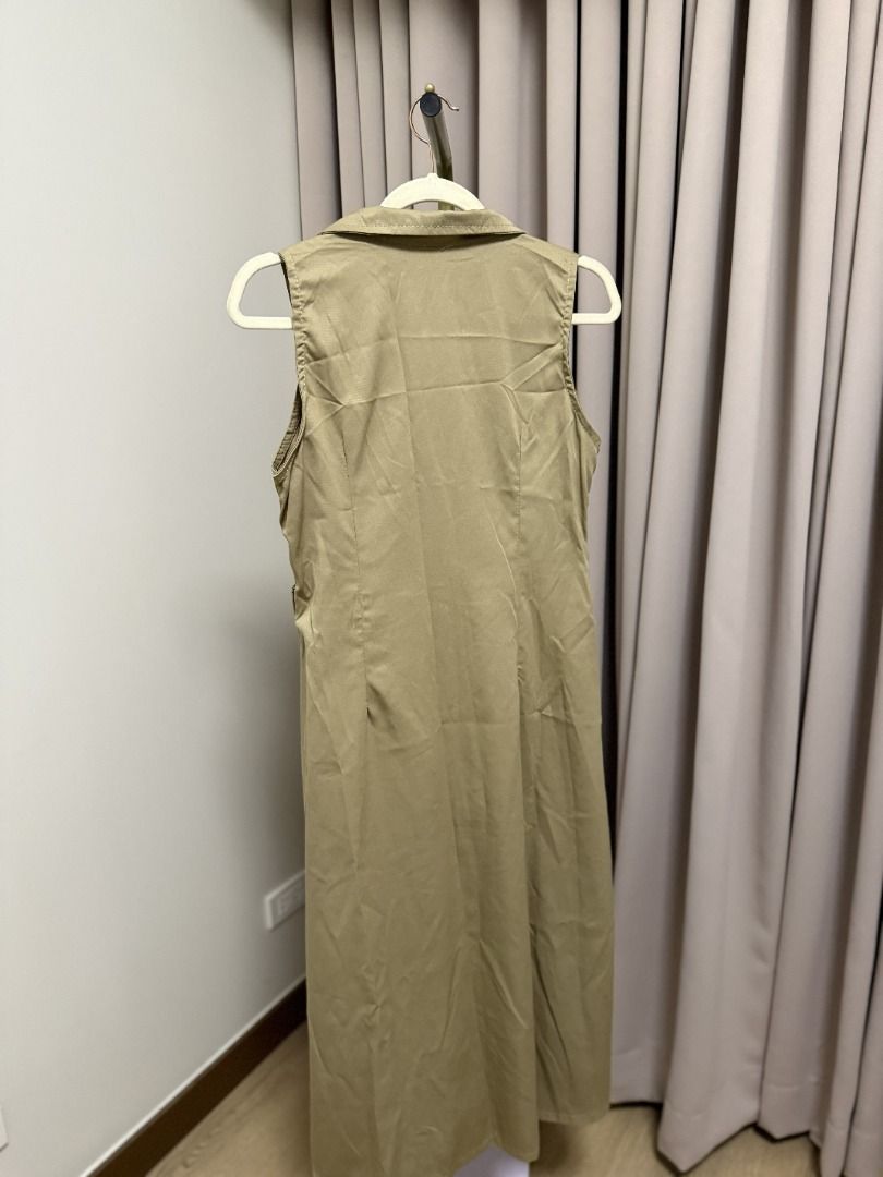 Coat Dress - Black | Fits M-L (Category: Dresses) located in Marikina City. Submitted by tashdeclutters. (Listing ID 1466032914, Image 2). Description: ✨ Coat Dress - Tan | Fits M-L - P490 ✨ Condition 2: Like New 🛍️ Purchased in: Philippines 📝 Notes: No belt ✨ @tashdeclutters ✨ Created to share the things that no longer spark joy with Tash — and hopefully, let them spark joy for someone else. 🤍 📌 SHOP POLICIES • Prices posted are FINAL. • NO 
