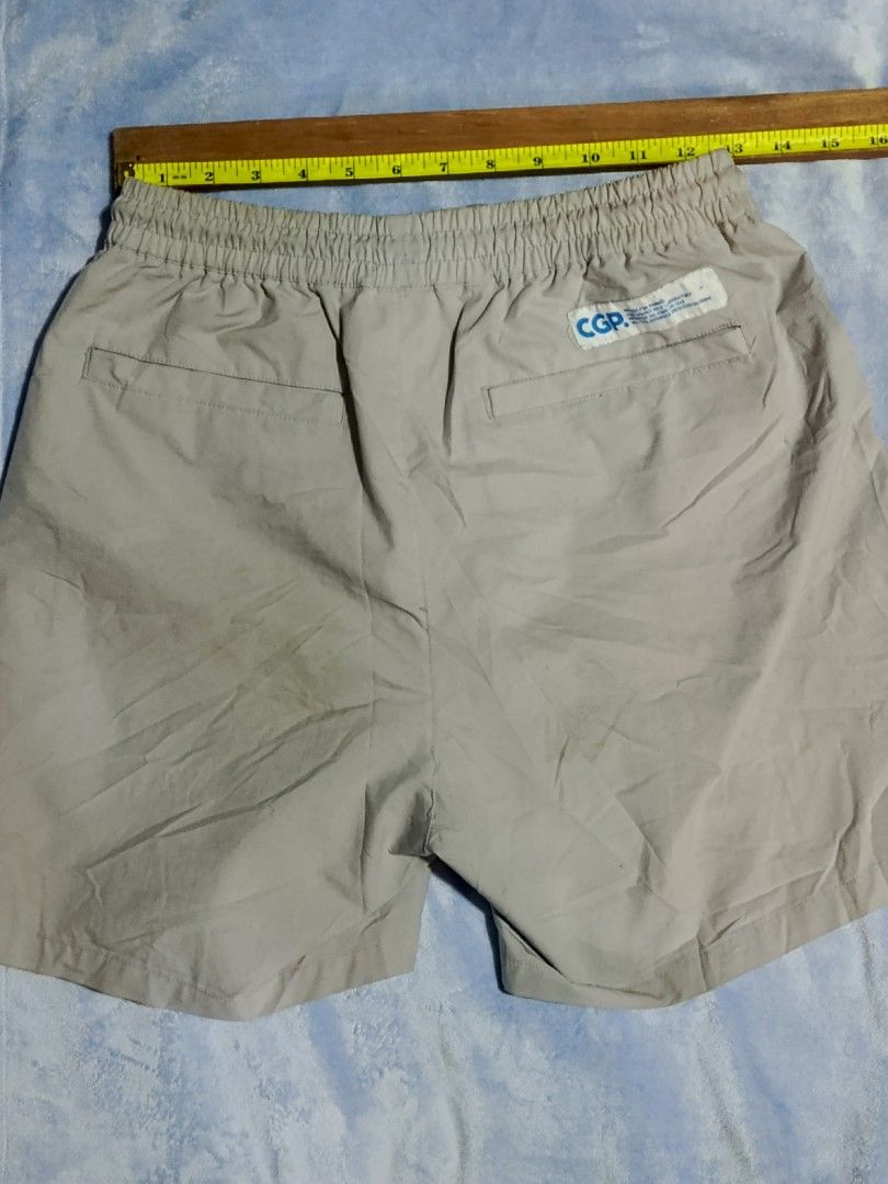 Code:graphy CGP Utility Function Shorts Light Grey Size S (Category: Shorts) located in City of Isabela. Submitted by warmbird.d06e6f (Listing ID 1465969726, Image 2). Description: - Brand/Model: Code:graphy Utility Shorts - Color: Light Grey - Size: S (Waist: 14-15 inches laid flat) - Fit: Elastic waistband with adjustable drawstring closure - Details: Front utility loop, back pockets with CGP logo patch - Style: Techwear aesthetic featuring ind