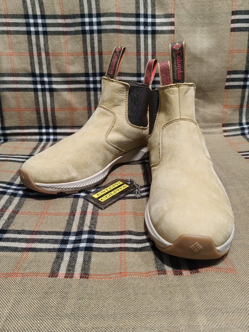 COLUMBIA CHELSEA (Category: Boots) located in Baguio. Submitted by curated_luxe_brandeds (Listing ID 1465959956, Image 3). Description: COLUMBIA CHELSEA DOUBLE TAB AUTHENTIC PAIR US 9 UK 8 EUR 42 SEE PICS FOR DETAILS LIKE NEW CONDITION WITH COLOR MAY VARY DUE TO LIGHTING MOP BDO /GCASH NO COD /COP FB PAGE /CAROUSELL : curated_luxe_brandeds FACEBOOK SELLING ACCOUNT : Esteph Colpita SA PHYSICAL STORE :STALL 324A THIRD FLOOR SKYWORLD SESSION ROAD BA