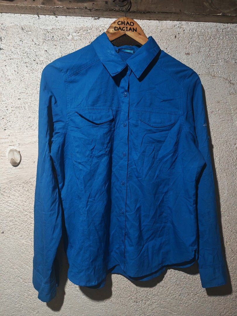 Columbia L/S Trekking Polo (Category: Activewear) located in San Pedro. Submitted by dacianizer (Listing ID 1466028424, Image 2). Description: Columbia Womens Trekking Polo 10/10 color rate 19W x 25L Verygood condition Need wash / cut washtag 299 plus sf San Pedro Laguna Area.