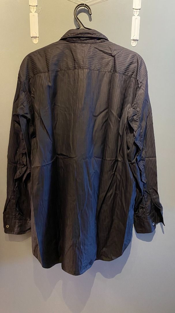 COMME DEA GARCONS HOMME PLUS Ruffled Sleeve Button-down LS (Category: Formal Shirts) located in Mandaluyong City. Submitted by yohjivangarcons (Listing ID 1466024890, Image 2). Description: .