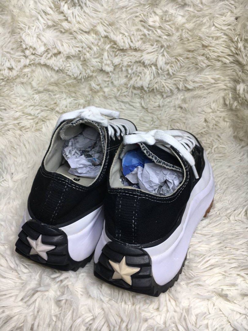 Converse Chuck Tylor Unisex Star Hike Low-Top Platform (Category: Sneakers) located in Pagadian. Submitted by angelcanzado (Listing ID 1465991019, Image 3). Description: Converse Chuck Tylor Unisex Star Hike Low-Top Platform Sneakers Excellent Conditon Perfect kaau e pair sa mga OOTD Ukay Source, Very lig.on Please see each pic as.in new kaau ni Mens: 6 Womens: 7.5 UK 5.5 , EUR 38.5 .