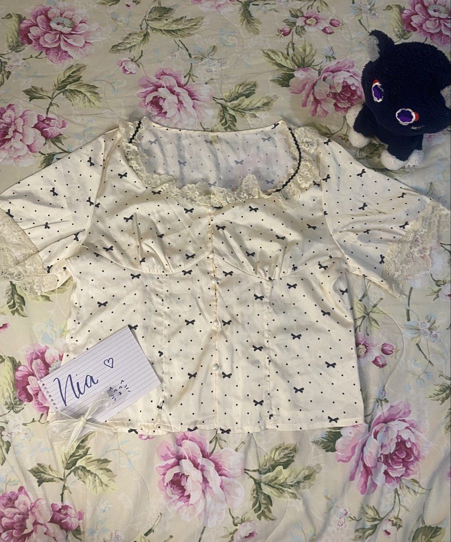 Coquette pre-loved clothes (Category: Blouses) located in Baliuag. Submitted by _niaaanotfound (Listing ID 1465966807, Image 1). Description: Size chart: 1st pic - XL on tag 2nd pic - M on tag 3rd pic - M to XL 150 each Delivery available (buyer shoulders the sf).