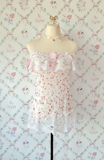 (Category: ) located in . Submitted by adore.armoire (Listing ID 1466064774, Image 1). Description: .