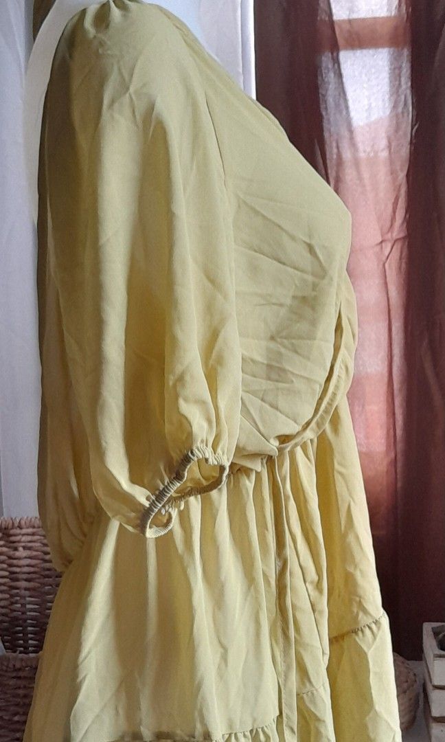 Cover Up (Category: Dresses) located in Batangas. Submitted by norskieshoppe (Listing ID 1466091940, Image 3). Description: chiffon Length- 36 Bust- up to 40 Waist - plus.