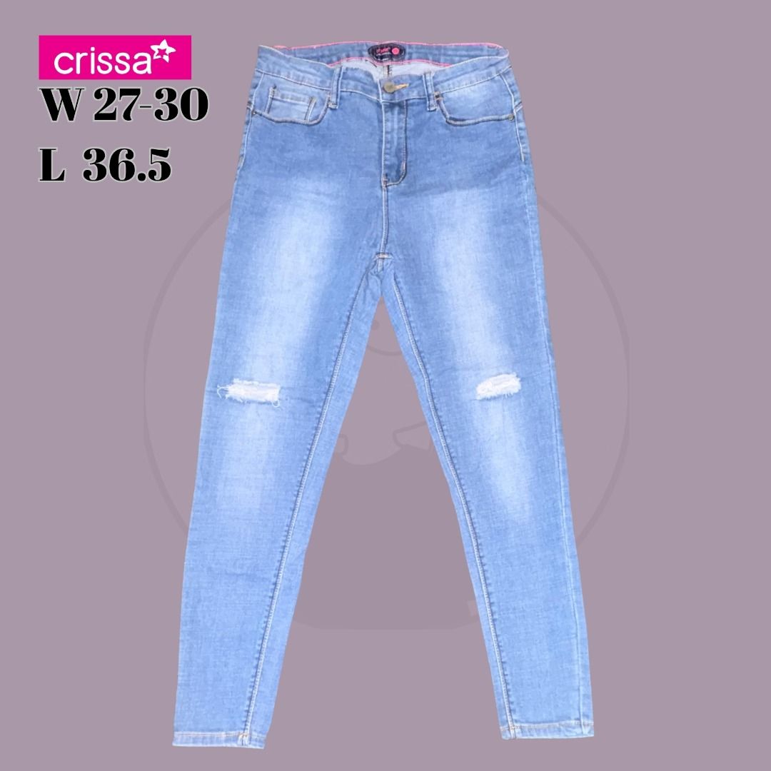Crissa Ripped SKinny Jeans (Category: Jeans) located in Cavite. Submitted by cchilinnstuffs (Listing ID 1466037227, Image 1). Description: RFS: Decluttering ^.^.