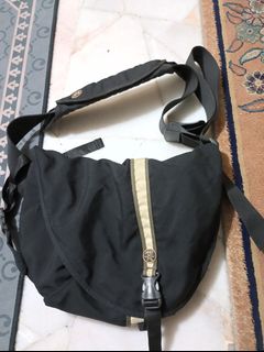 (Category: ) located in . Submitted by zaidi6 (Listing ID 1466071952, Image 1). Description: .