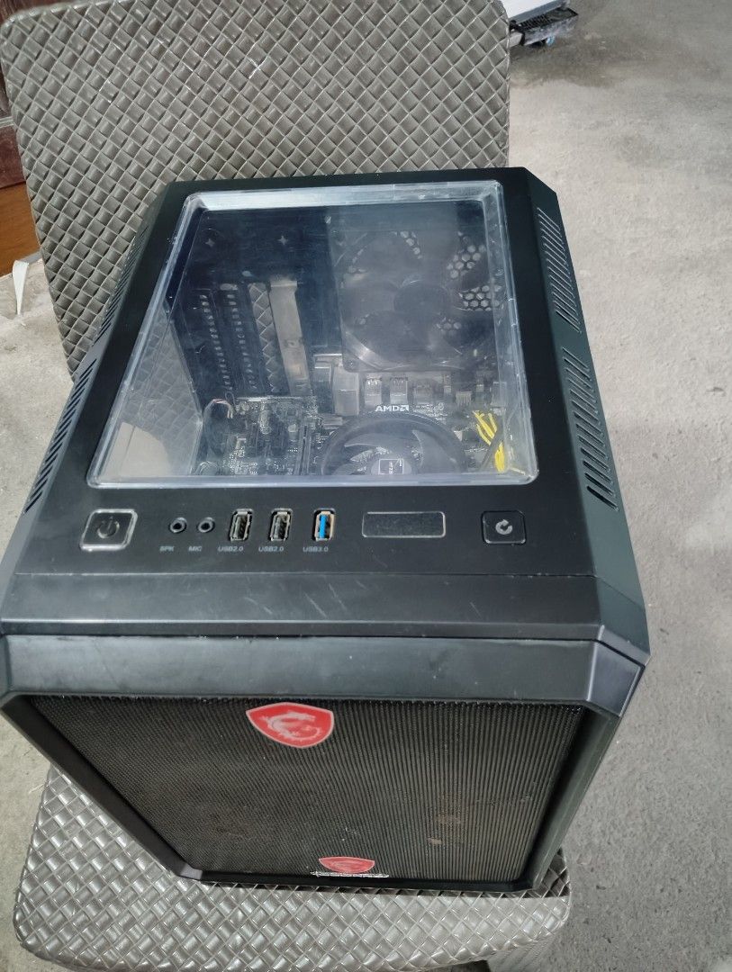 Tecware Quad Cube Mini Tower Chassis Only (Category: Office & Business Technology) located in Makati City. Submitted by eduard.samontanes (Listing ID 1465974535, Image 1). Description: Tecware Quad Cube Mini Tower with 1 Extra Auxiliary Fan 120MM and 200MM Note: Not Included the Motherboard and Power Supply .