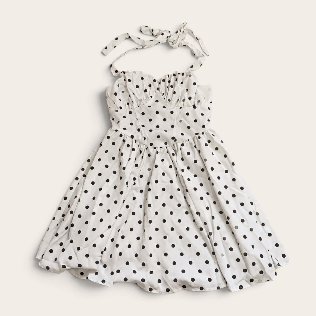 cute halter polka dress (Category: Dresses) located in Manila. Submitted by warm.annieeeee (Listing ID 1466020813, Image 1). Description: .