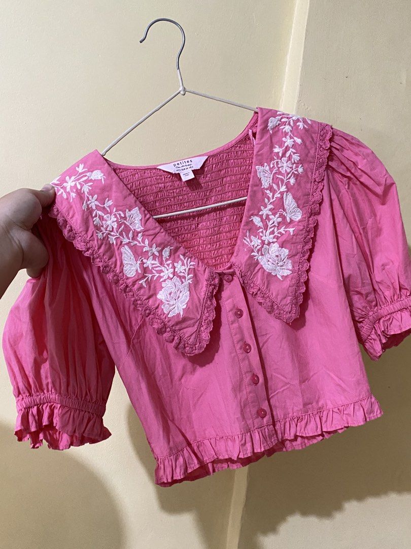 DAINTY PINK PUFFSLEEVED TOP (Category: Others Tops) located in Dasmarinas. Submitted by hannah.oakph (Listing ID 1466016995, Image 3). Description: small to med.