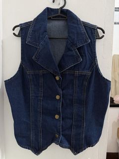 (Category: ) located in . Submitted by mtcfashionfinds (Listing ID 1465966729, Image 1). Description: .