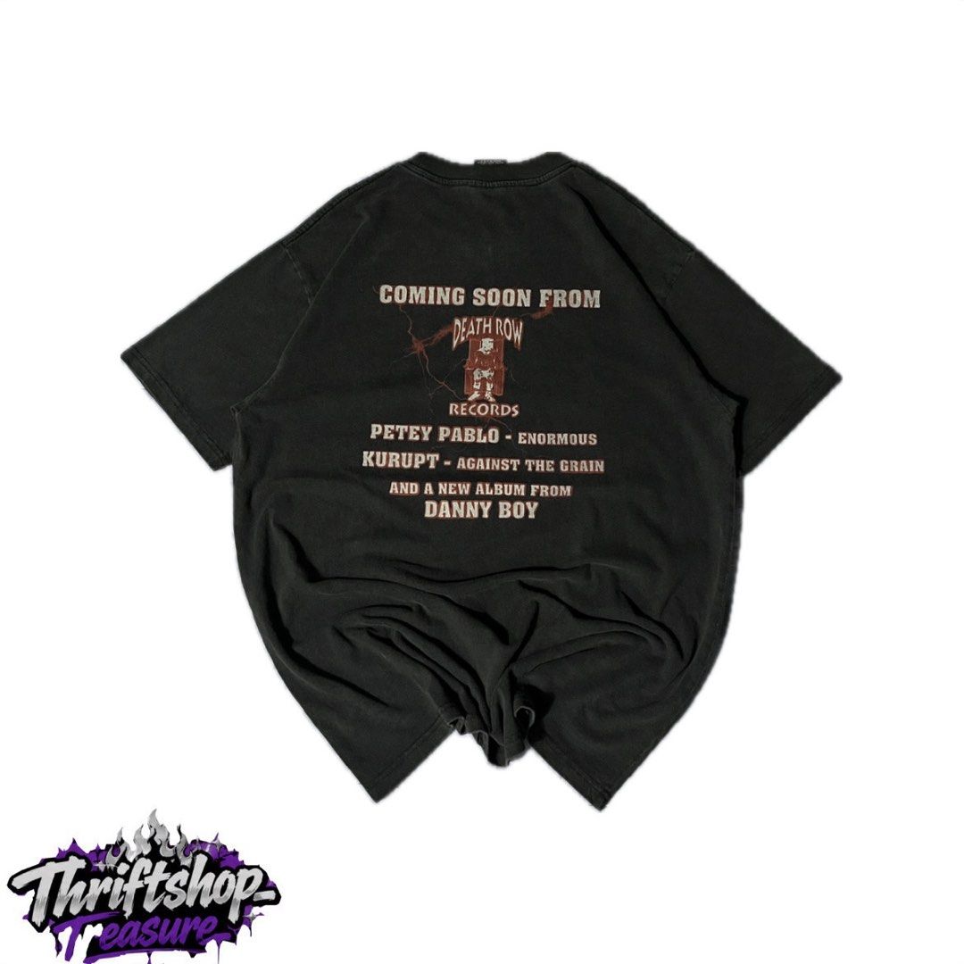 Deathrow Vintage Giant (Category: Tshirts & Polo Shirts ) located in Quezon City. Submitted by thriftshop_treasure (Listing ID 1466105257, Image 1). Description: Deathrow giant tag 25x30.