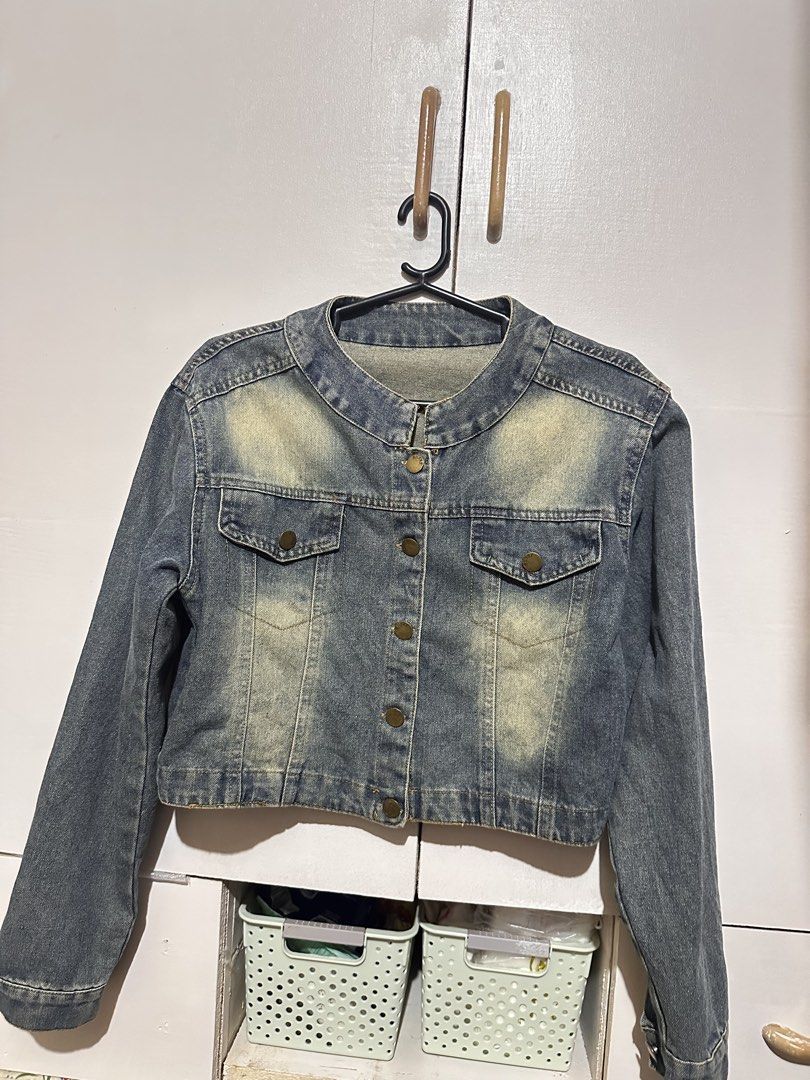 Denim jacket chinese collar (Category: Coats, Jackets and Outerwear) located in Tandag. Submitted by kawaiispreloved (Listing ID 1466070127, Image 1). Description: Small to semi med.