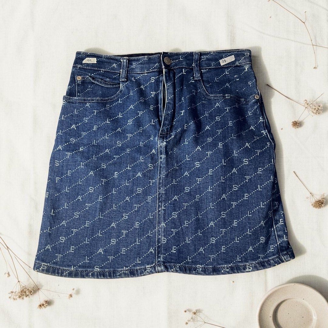 Denim Skirt Bundle Lot Various Styles Sizes (Category: Skirts) located in Manila. Submitted by kharzz (Listing ID 1465971034, Image 2). Description: ✨ Preloved gems looking for a new home 👗 Dresses | Skirts | Tops 📍 Bulacan based 💳COD / PF 🛵 (Lalamove/Pick up) ✉️ DM for measurements & inquiries 💌 Price 99 pesos only.