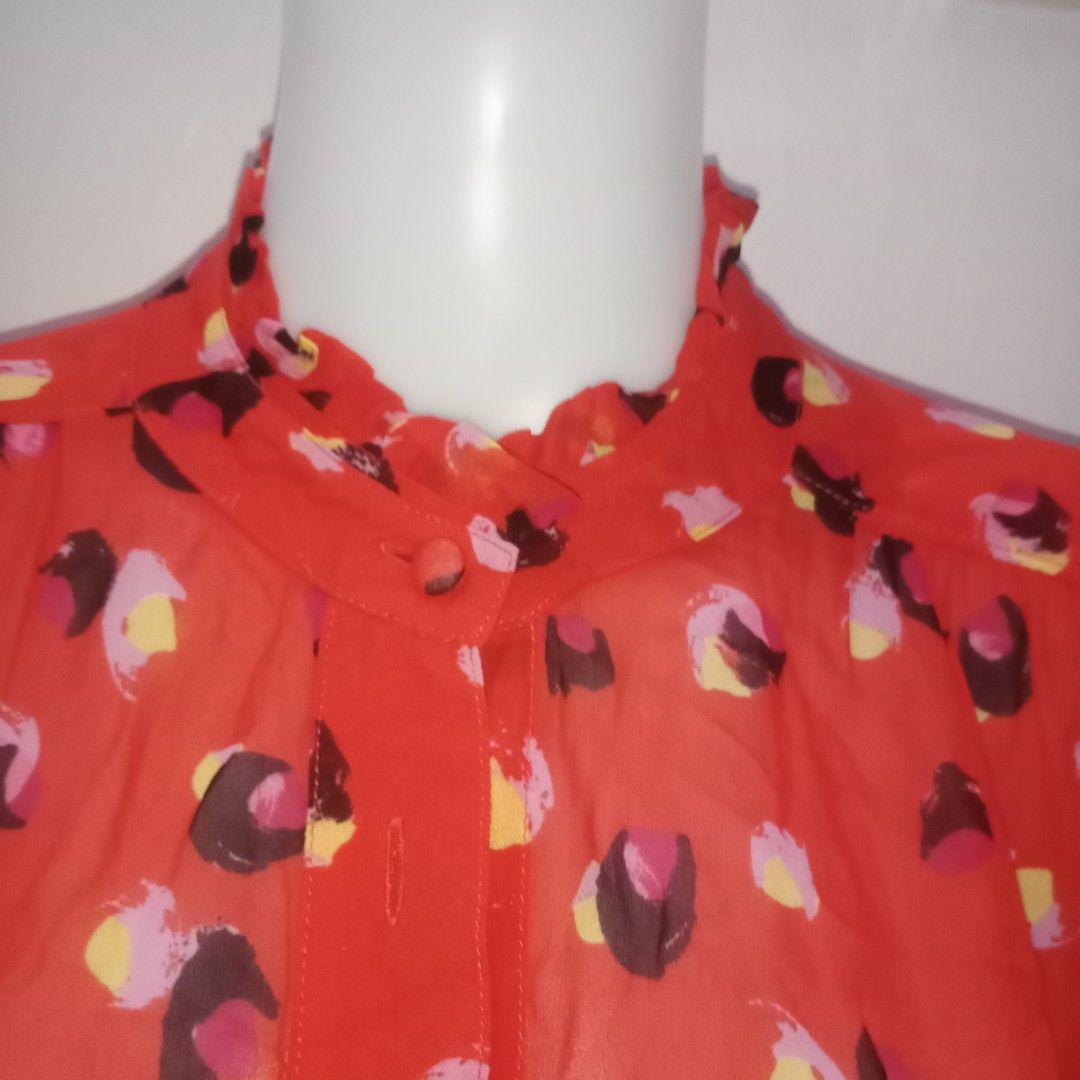 Derek Lam Printed Tops (Category: Longsleeves) located in Manila. Submitted by shoekendi (Listing ID 1465999499, Image 2). Description: looks new.