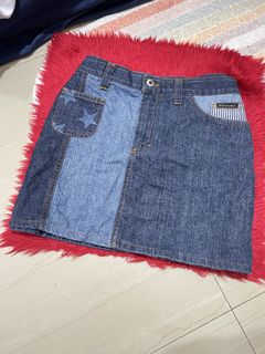 (Category: ) located in . Submitted by van_080618 (Listing ID 1465995028, Image 1). Description: .
