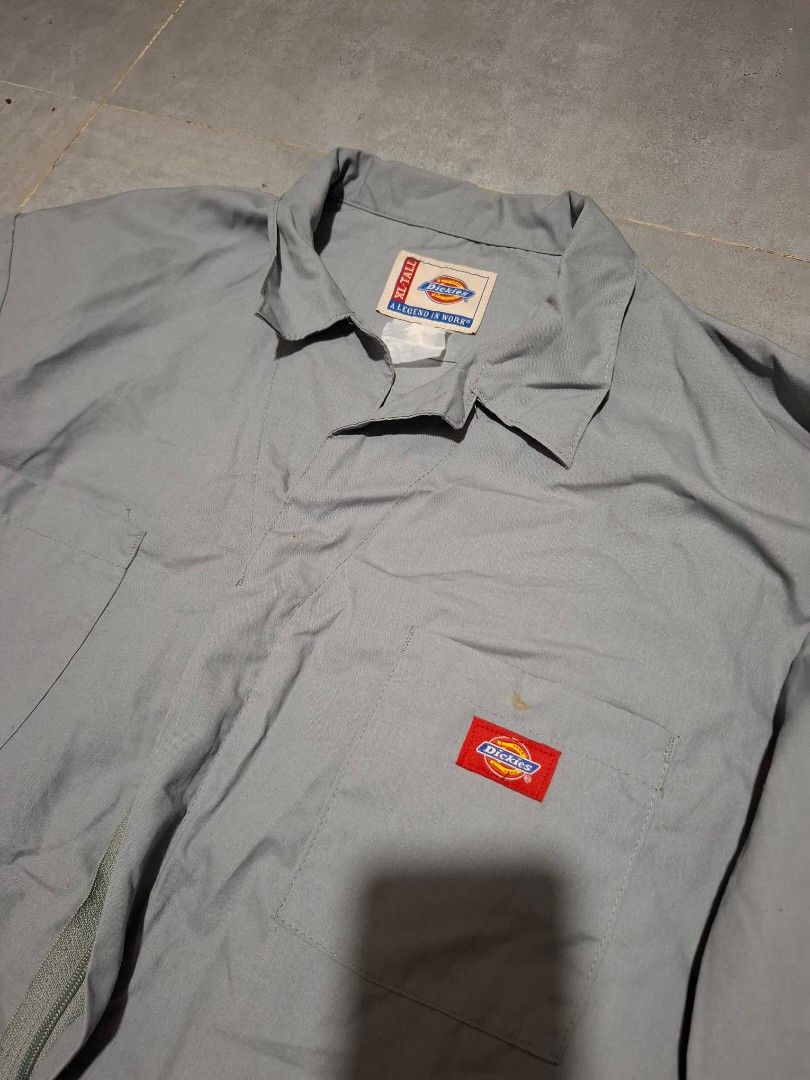 Dickies Overall Gray (Category: Coats, Jackets and Outerwear) located in Rizal. Submitted by marcothrifts (Listing ID 1466069476, Image 2). Description: Dickies Overall Gray WIDTH: 23" LENGTH: 63" COLOR RATE : 9.9/10 LEG OPENING: 9" VERYGOOD CONDITION May stain lang pero excellent condition pa.