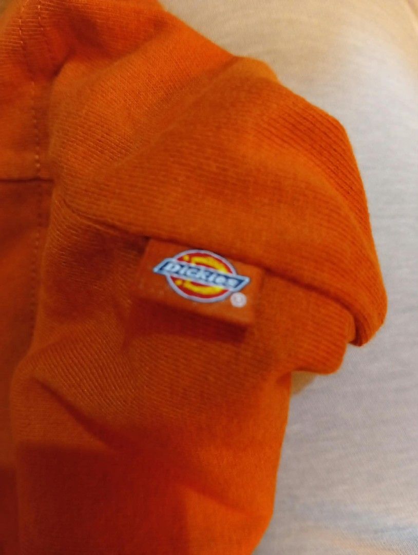 DICKIES T-SHIRT - BURNT ORANGE (Category: Tshirts & Polo Shirts ) located in Bulacan. Submitted by annenicathriftthriftlang (Listing ID 1466019403, Image 3). Description: 🔥 DICKIES T-SHIRT - BURNT ORANGE 🔥 Legit / Authentic - Ganda ng kulay pang porma! ✅ DETAILS: Brand: Dickies - Legit with complete tags Size: MEDIUM on tag - Best fit M to L Color: Burnt Orange / Rust Orange (rare colorway) Condition: 9.5/10 - Excellent, buo print, no butas, no