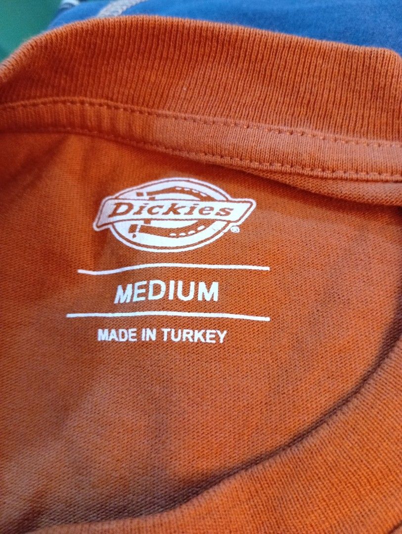 Dickies Workwear tee (Category: Tshirts & Polo Shirts ) located in Bulacan. Submitted by ukaybrandedshop (Listing ID 1465981524, Image 3). Description: Dickies Workwear Tee - Rust Orange - Size M on tag but fit M to L kita naman sa pic - Legit Complete Tags TAG PALANG PANALO NA KAYO DITO! Details: Brand: Dickies legit Size: Medium on tag but fit Medium to Large - kita naman sa pic malaki sizing Dimes: 22 x 29 Color: Rust Orange Made in Turkey 202