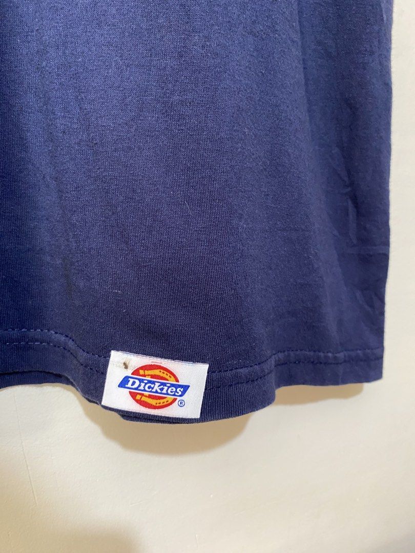 DICKIES,Pocket tee t-shirt (Category: Tshirts & Polo Shirts ) located in Cavite. Submitted by jc_thrift95 (Listing ID 1466099707, Image 2). Description: - navy blue Dickies short-sleeve pocket T-shirt with a crew neck and a small Dickies logo patch near the bottom hem. - Made in USA - L- 31 inch - W- 24 inch - Color rate 8/10 - See pictures details for dimes..
