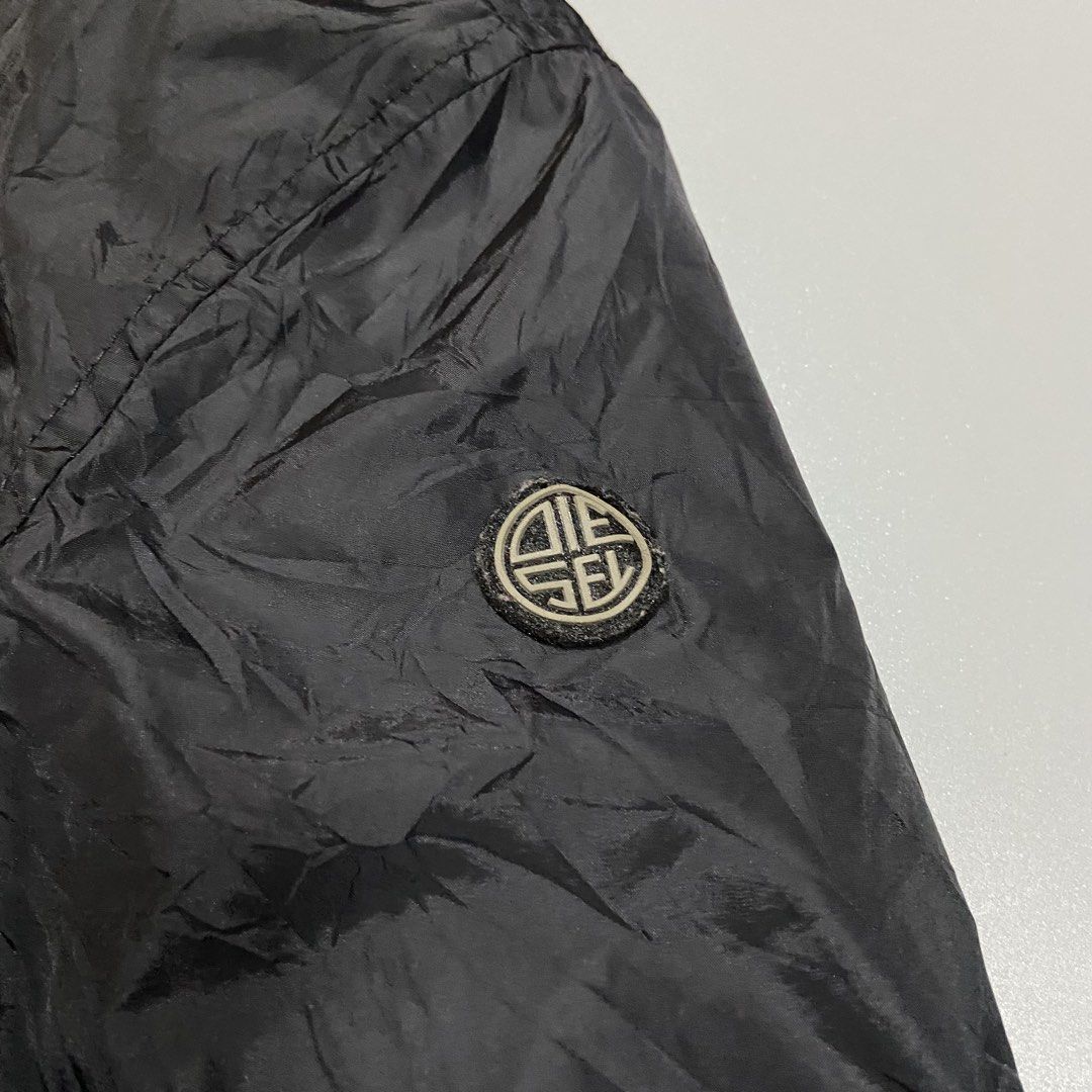Diesel Bomber Jacket Nylon Womens (Category: Coats, Jackets and Outerwear) located in Cebu City. Submitted by johngregmoldez03 (Listing ID 1466060277, Image 3). Description: Diesel Bomber Jacket Nylon Womens Size: Medium Dimension: 20 Width / 22 Length Color Rate: 10/10 Very Good Condition - Need Wash Honest issue only last picture armpit fade stain Pm📩.