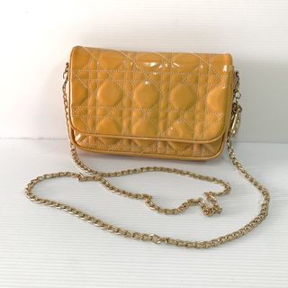 (Category: ) located in . Submitted by vintagebrandedstore (Listing ID 1465971780, Image 1). Description: .